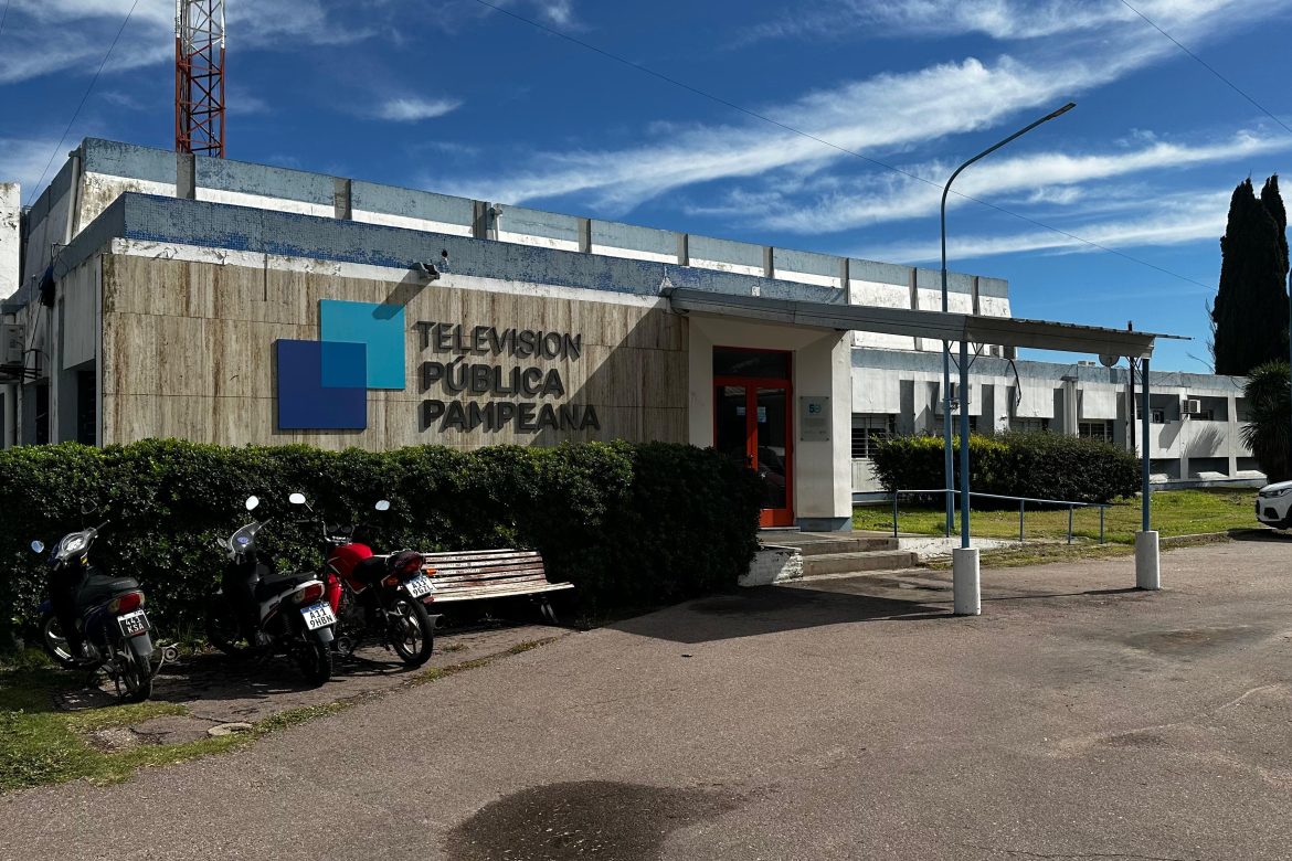 La renovación del estudio para Canal 3 de Santa Rosa y su nuevo móvil de exteriores